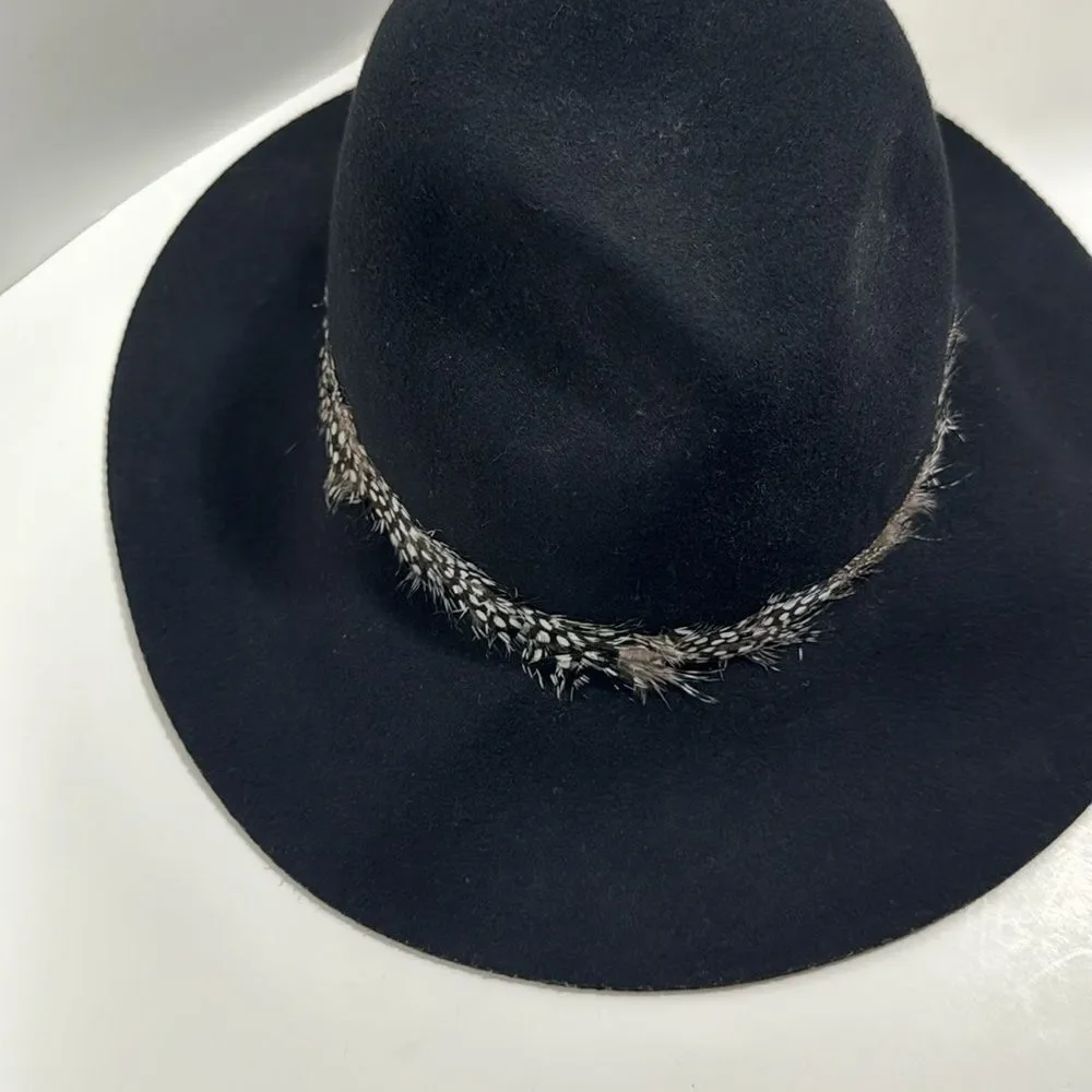 August Vintage Womens Black Wool Bucket Nomadic Feathers Band Boho Hat